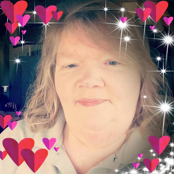Profile Picture of Billie Sockriter (@billiejeans) on Poshmark