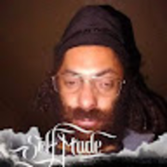 Profile Picture of Blake Strong (@blakestrong33) on Poshmark