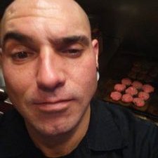 Profile Picture of Dave Viegas (@DaveViegas) on Twitter