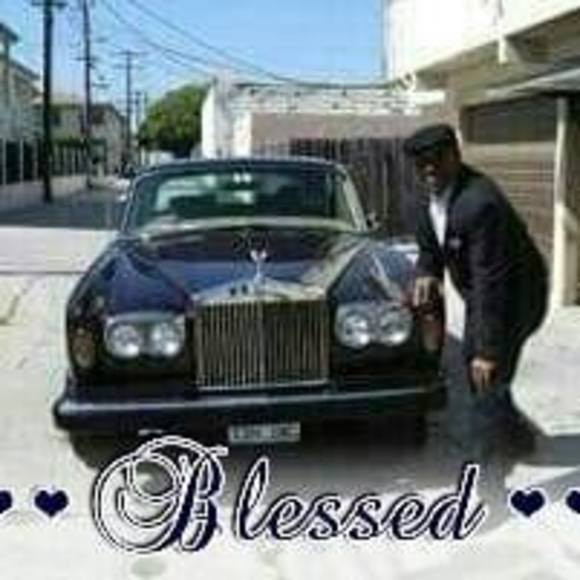 Profile Picture of Thomas Redditt (@thomasredditt) on Poshmark