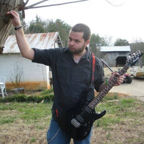 Profile Picture of James Baker (@jamesbaker905) on Poshmark