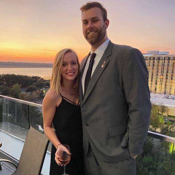 Profile Picture of Sarah Stasky (@smstasky18) on Poshmark