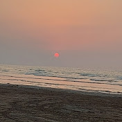 Profile Picture of Ella Moore (@EllaMoore-20) on Youtube