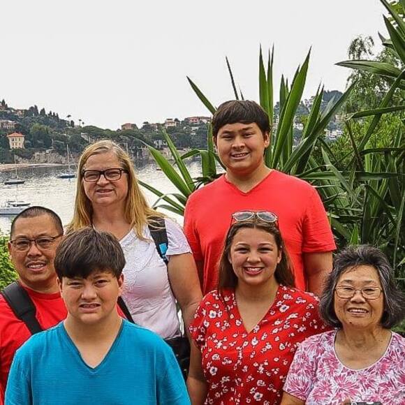 Profile Picture of Alex Ma (@alexma888) on Poshmark