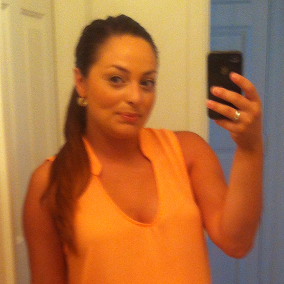 Profile Picture of Paulina Olmos (@paulaolmos1) on Poshmark