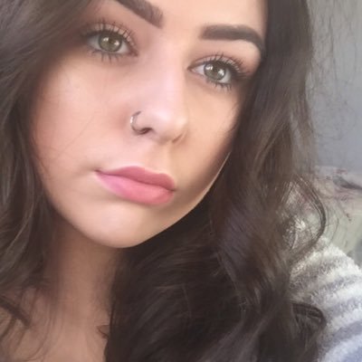 Profile Picture of Natalie Case (@nataliecxse) on Twitter