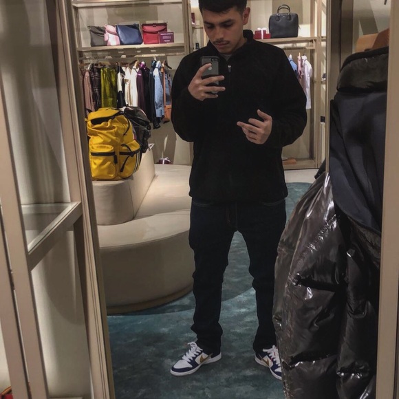 Profile Picture of David Medrano (@davidm7__) on Poshmark