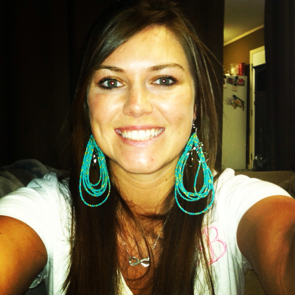 Profile Picture of Crystal Busbin (@crystal1208) on Poshmark