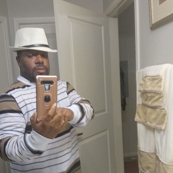Profile Picture of Derrick Goodson (@derrickgoodson) on Poshmark