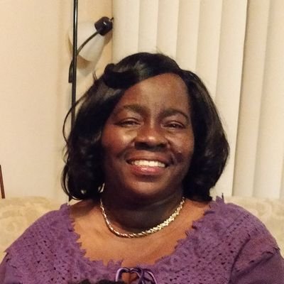 Profile Picture of Heather McNeil (@HeatherMcNeil15) on Twitter