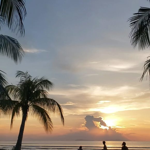 Profile Picture of Richie Masteliro (@entoy566) on Poshmark