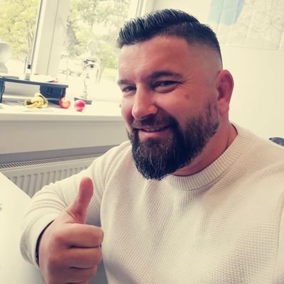 Profile Picture of Cristian Varga (@cristia76164473) on Twitter