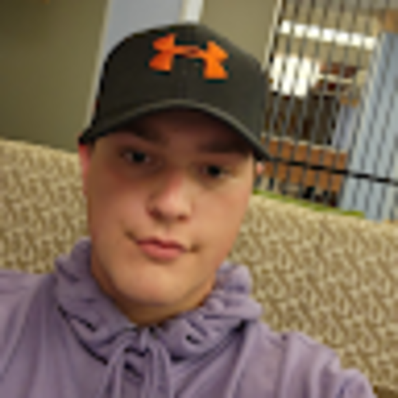 Profile Picture of Connor Parker (@connorhparker73) on Poshmark