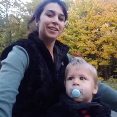 Profile Picture of Katie Markstrum (@TheBParlor) on Twitter
