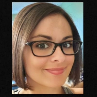 Profile Picture of Cheryl (@CRivera731) on Twitter