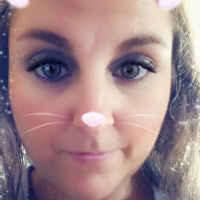 Profile Picture of Amy Meyer (@AmyDewtie) on Twitter