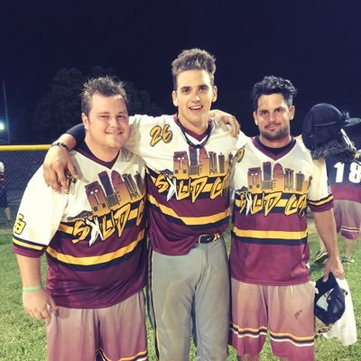Profile Picture of Travis Sands (@Huey_26) on Twitter