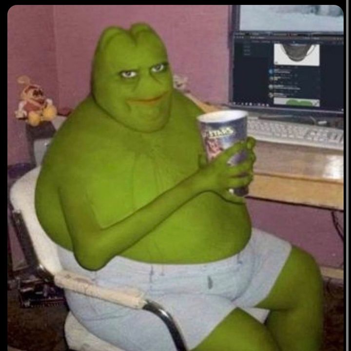 Profile Picture of emilykonop (@emilykonop) on Tiktok