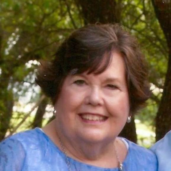 Profile Picture of Cindy Alexander (@dcalexa73) on Poshmark