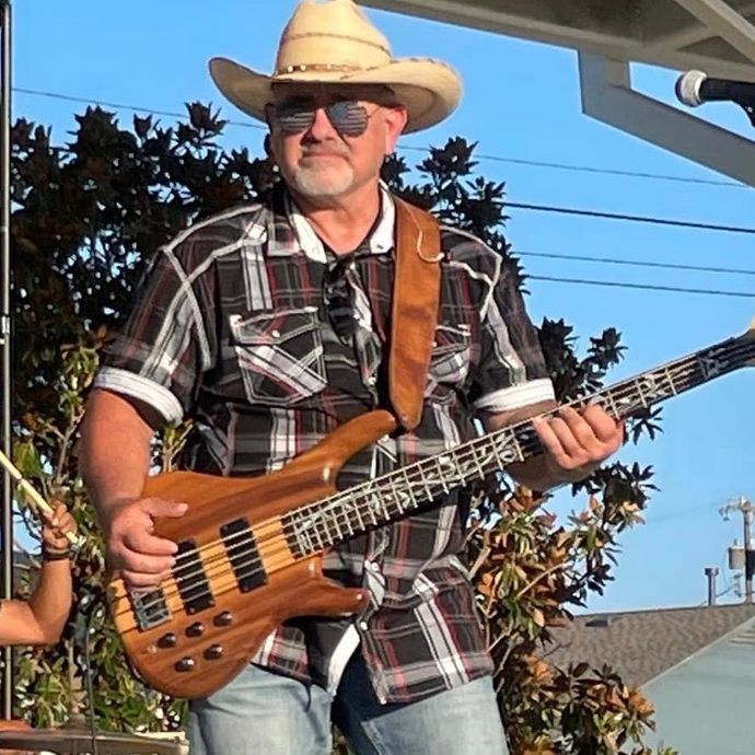 Profile Picture of David Armstrong (@dav1d_armstrong) on Tiktok