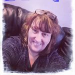 Profile Picture of Stacy Crouse (@crazykaraokechick) on Instagram