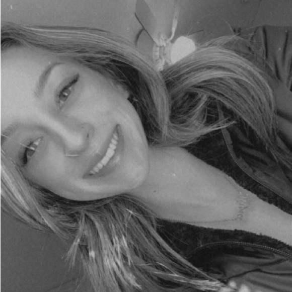 Profile Picture of Ky Breihof (@kyra04) on Poshmark