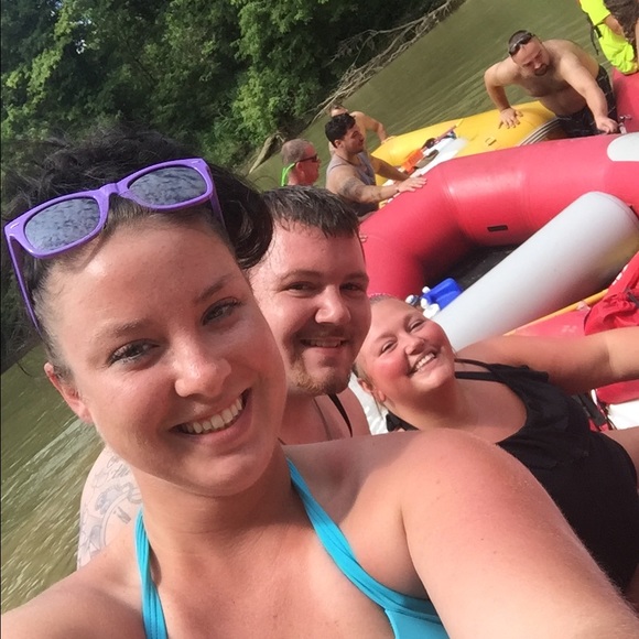 Profile Picture of Katelynn Donovan (@katelynndonovan) on Poshmark