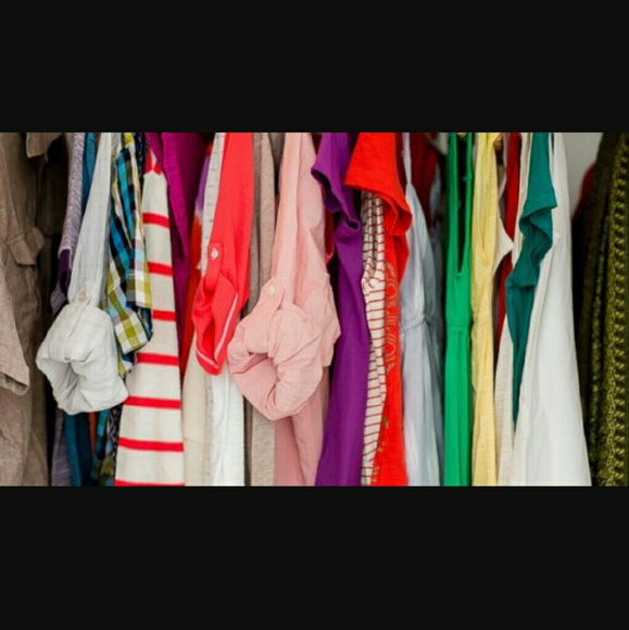 Profile Picture of Tina Liu (@tinaliu1021) on Poshmark