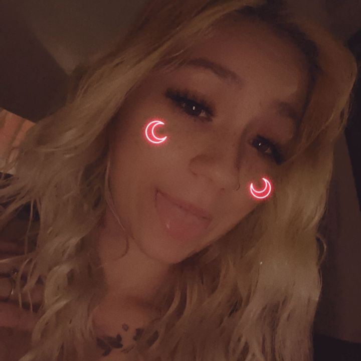 Profile Picture of Hannah Evans (@demonicweek) on Tiktok