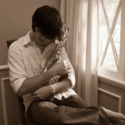 Profile Picture of Charles Burns (@bluetonejazz) on Twitter