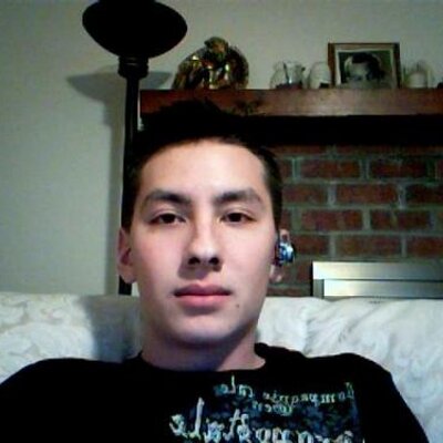 Profile Picture of Sean Anh Huynh (@uncaringomni) on Twitter