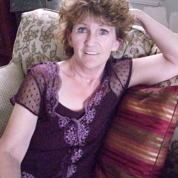 Profile Picture of Marlene Allen (@mallen45320) on Poshmark