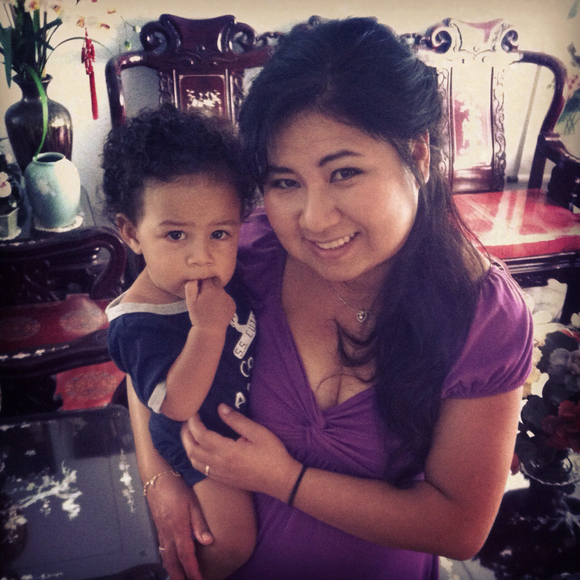 Profile Picture of Huyen Huynh-bakr (@hawkmama) on Poshmark