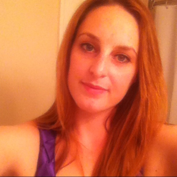 Profile Picture of Alice Ellis (@amess87) on Poshmark