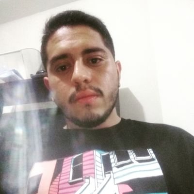 Profile Picture of Daniel Esquivel (@danielesquivelA) on Twitter