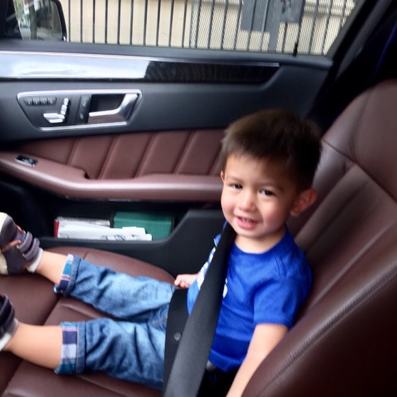 Profile Picture of Roy Lim (@yormil) on Poshmark