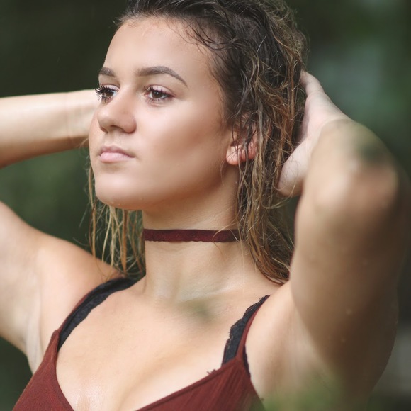 Profile Picture of Stacy Ringworm (@allexramshur) on Poshmark