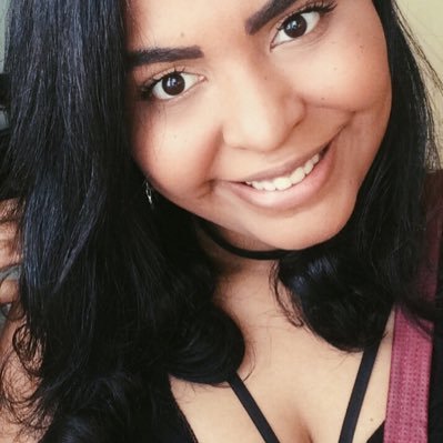 Profile Picture of Deborah Monteiro (@Debomonteiro) on Twitter