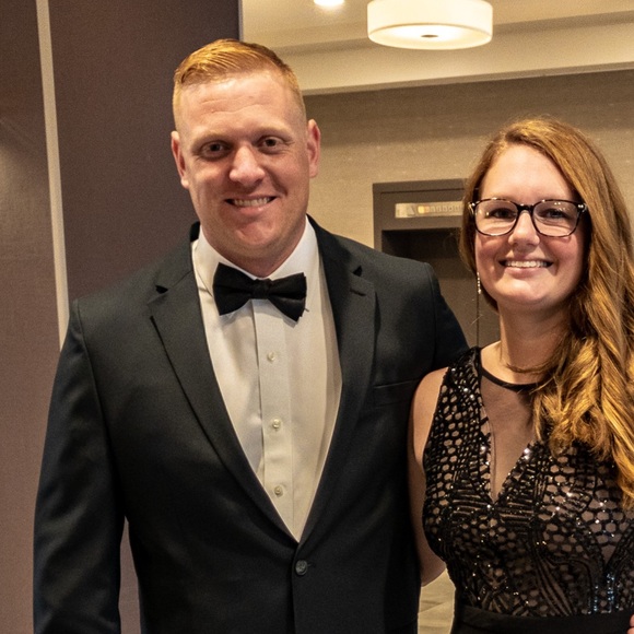 Profile Picture of John Skinner (@johnskinner736) on Poshmark