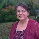 Profile Picture of Dianne Brown (@dianne.brown1221) on Instagram