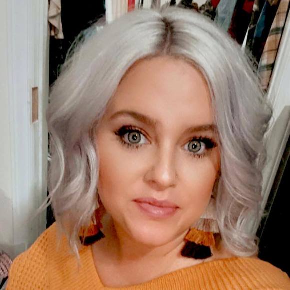 Profile Picture of Morgan Condren (@morgantesseneer) on Poshmark