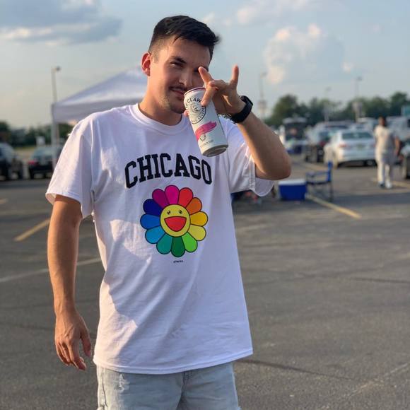 Profile Picture of Ivan Giron (@ivanidas) on Poshmark