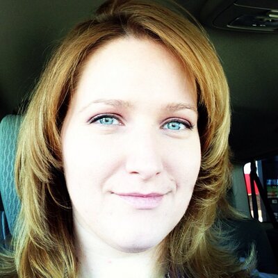 Profile Picture of Beth Keiter (@@lizzyjeanne) on Twitter