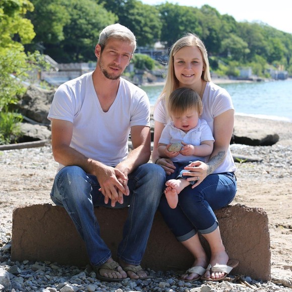 Profile Picture of Courtney Suess (@courtney_suess) on Poshmark