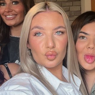 BROOKE MIA WRIGHT⚡️ - Instagram Profile Picture of BROOKE MIA WRIGHT⚡️ (@brookewrightx) on Instagram