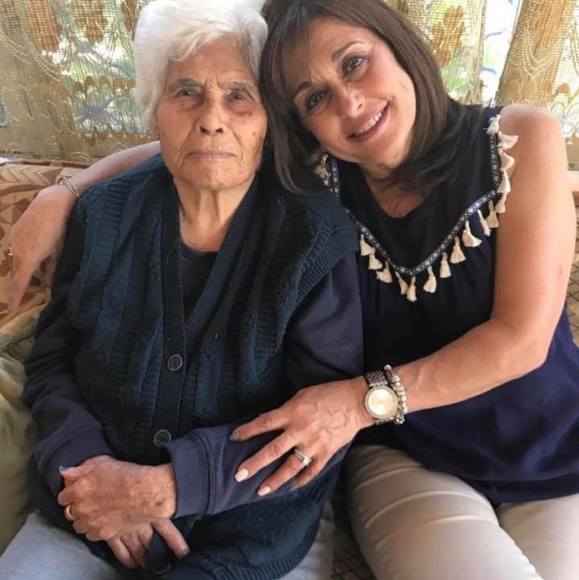 Profile Picture of Maria Katsetos (@maria3285) on Poshmark