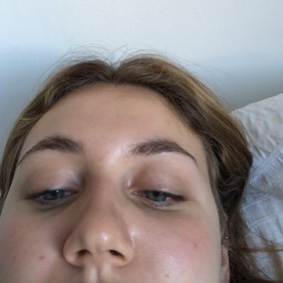 Profile Picture of Lucile Simon (@lucilesealsimon) on Twitter