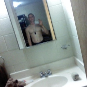 Profile Picture of Joshua Yeargin (@727daburg) on Myspace