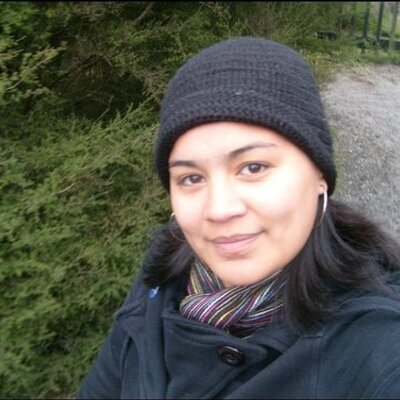 Profile Picture of Jennie Klomp (@BaJayLeiQuin) on Twitter