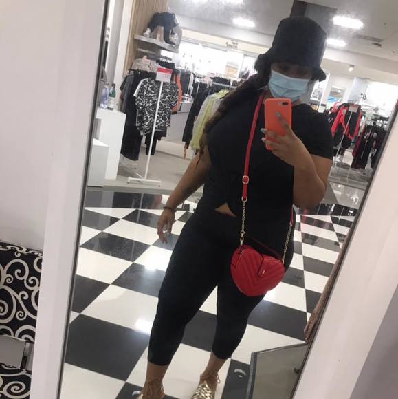 Profile Picture of Jamillia Christopher (@jamilliac2015) on Poshmark